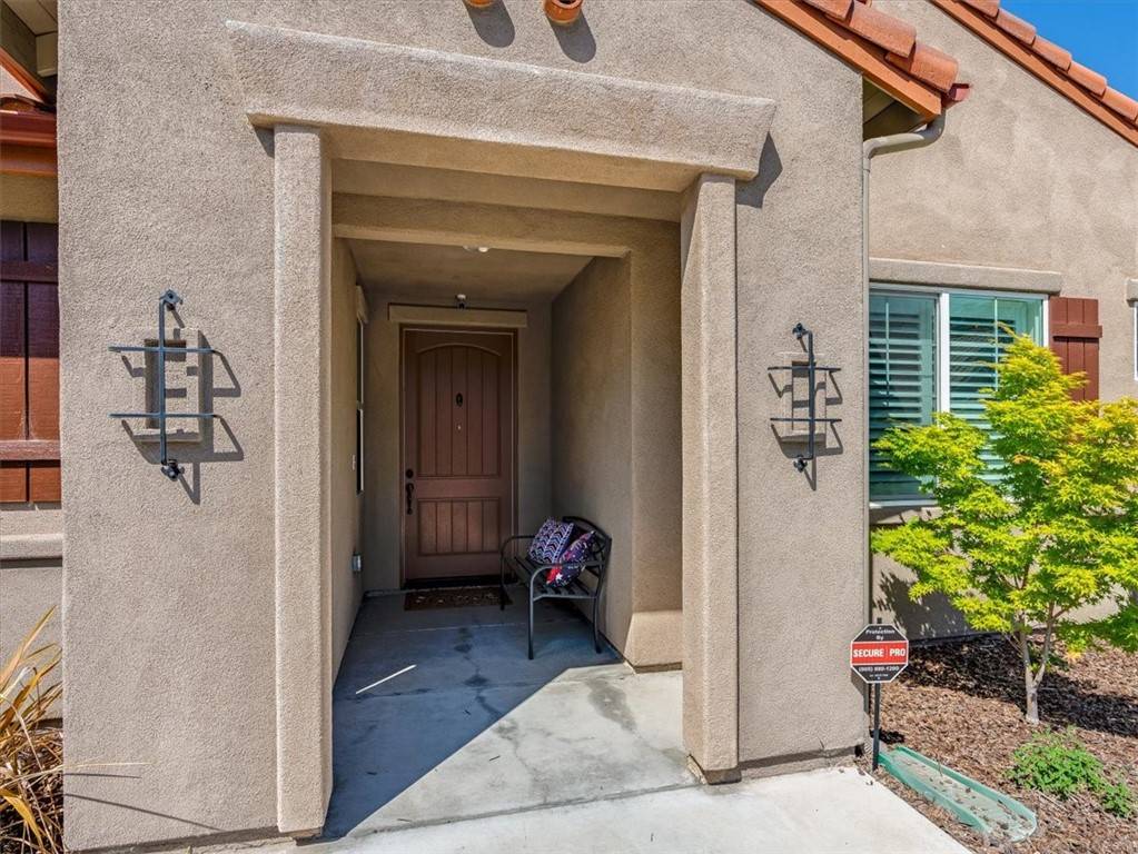 Atascadero, CA 93422,8670 Erika Ct