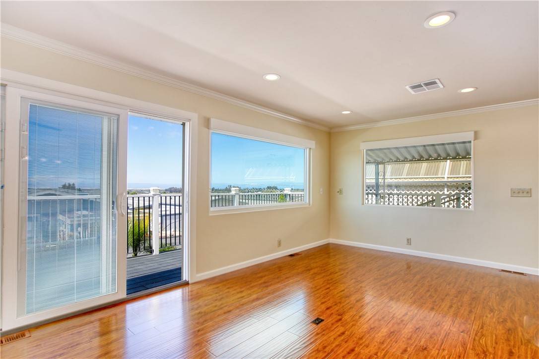 Arroyo Grande, CA 93420,804 Glenoak DR #232