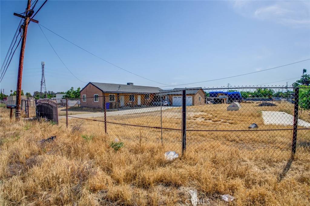 Bakersfield, CA 93307,5915 Weedpatch