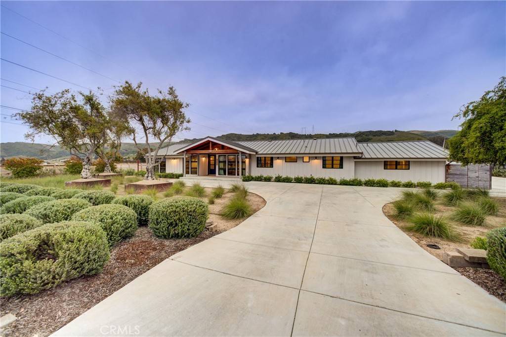 Los Osos, CA 93402,2289 Falcon Ridge LN
