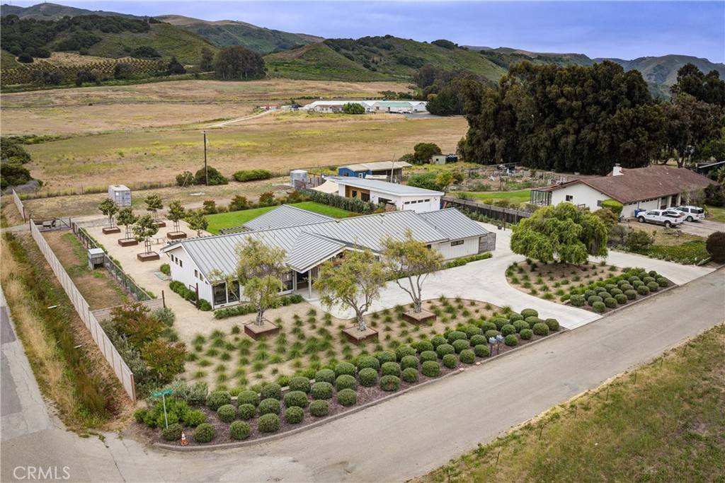 Los Osos, CA 93402,2289 Falcon Ridge LN