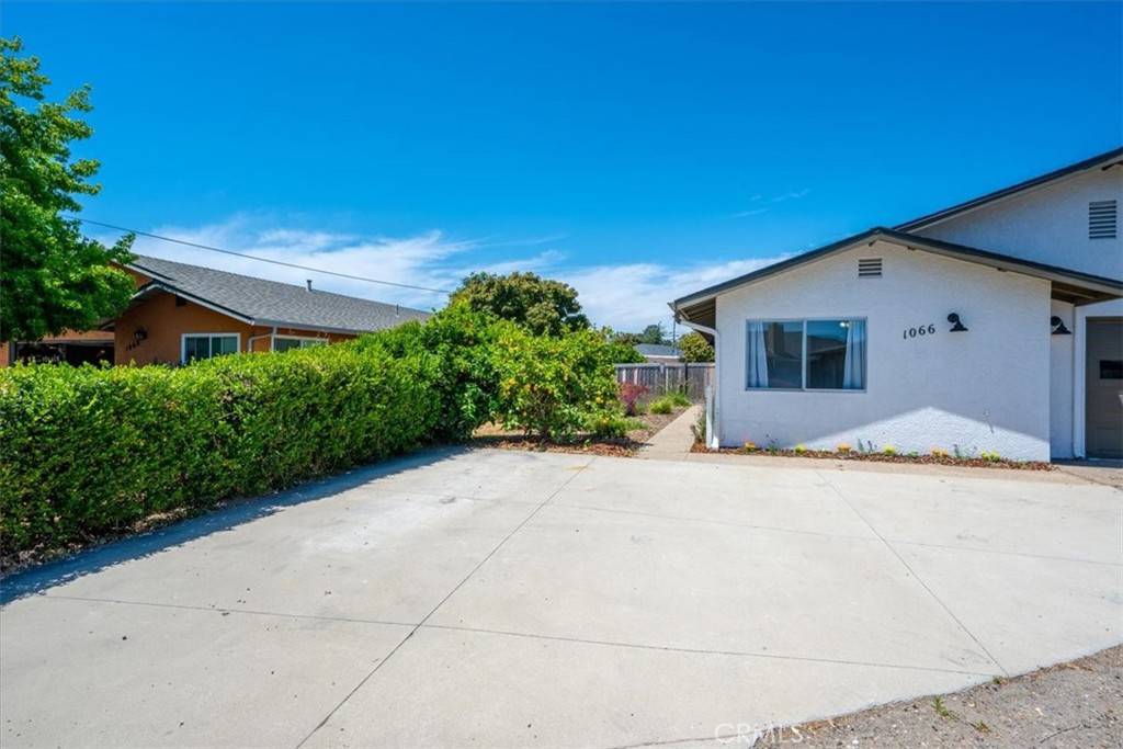 Arroyo Grande, CA 93420,1066 Maple ST