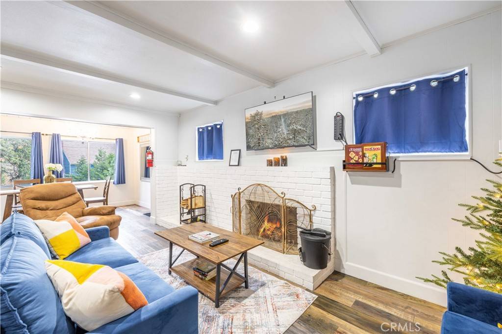 Running Springs, CA 92382,31771 Christmas Tree LN