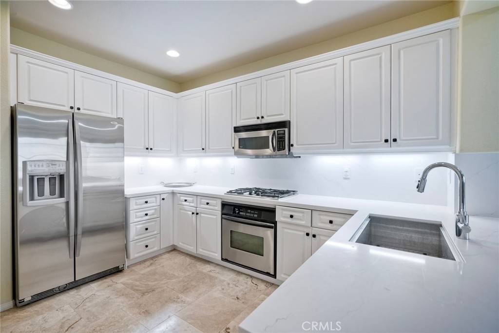 6113 Calera PL San Diego, CA 92130