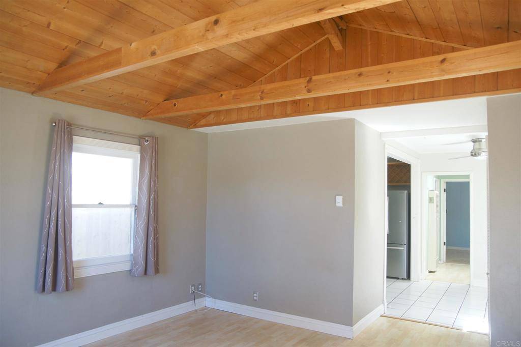Imperial Beach, CA 91932,941 12Th ST