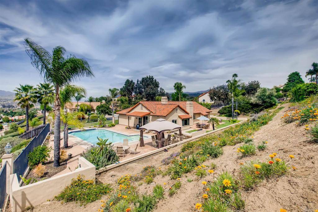 Alpine, CA 91901,455 Summerhill