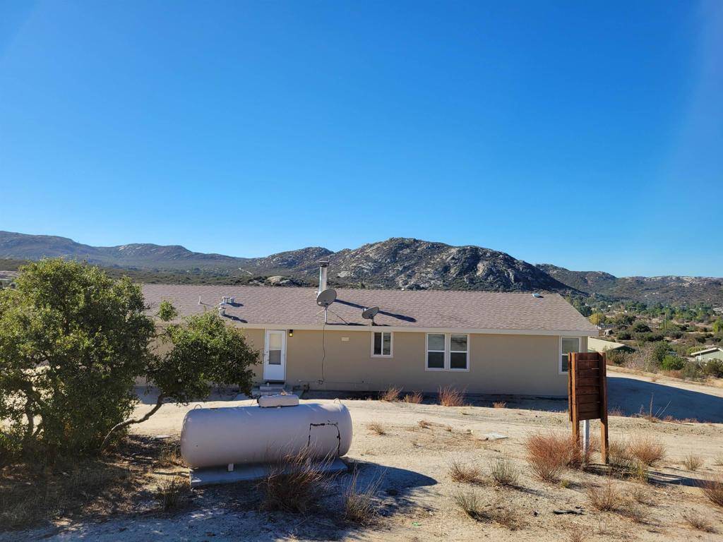 Campo, CA 91906,1409 Kimberly WAY