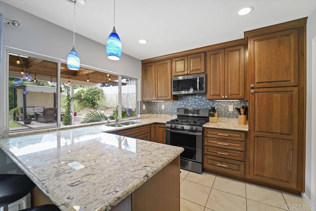 Santee, CA 92071,10132 Waynecrest LN