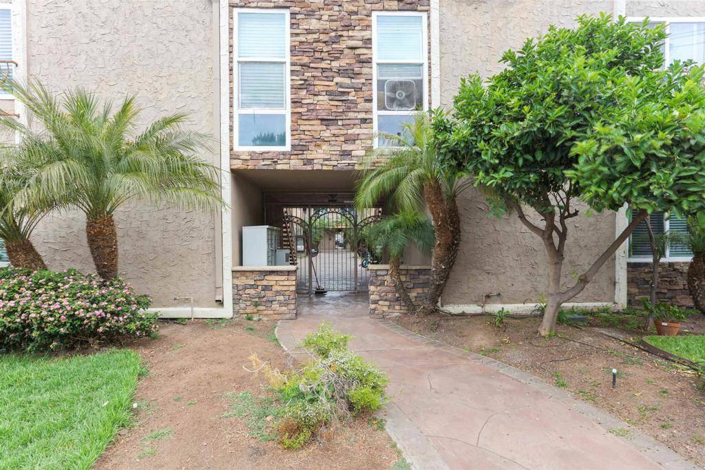 Imperial Beach, CA 91932,1472 Iris AVE #7