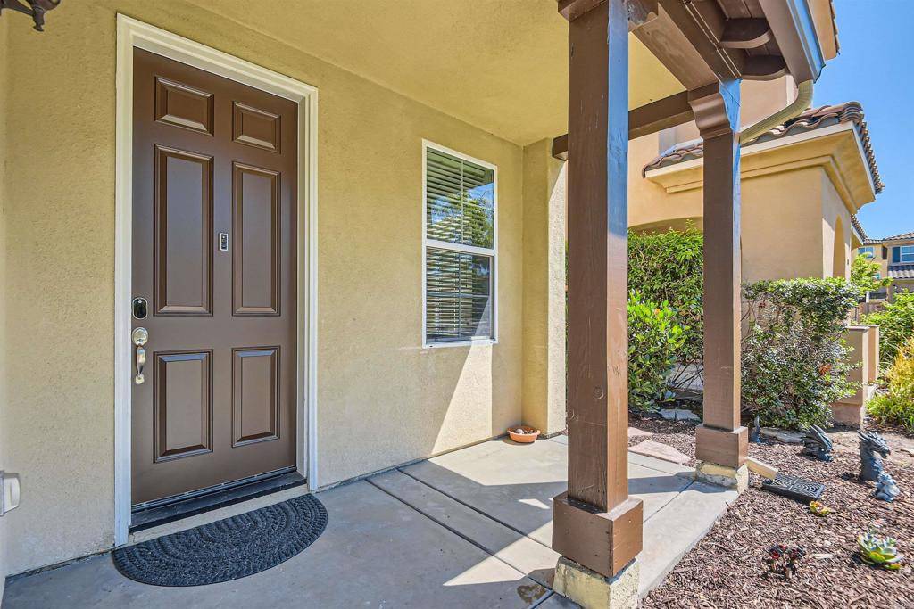 Chula Vista, CA 91913,1681 Jones ST