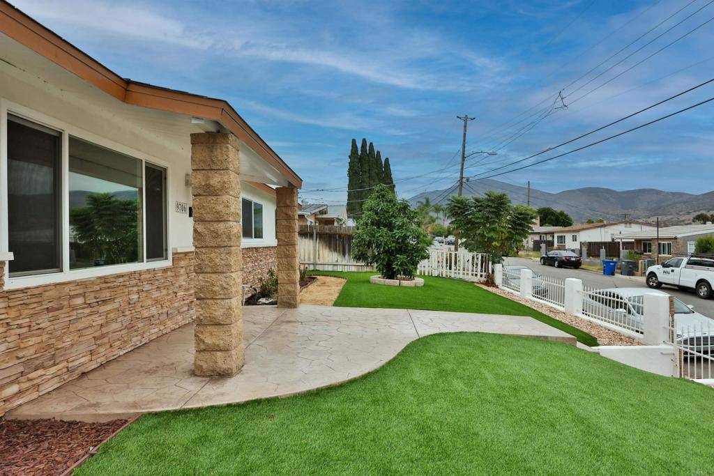 Spring Valley, CA 91977,9706 Arapaho ST