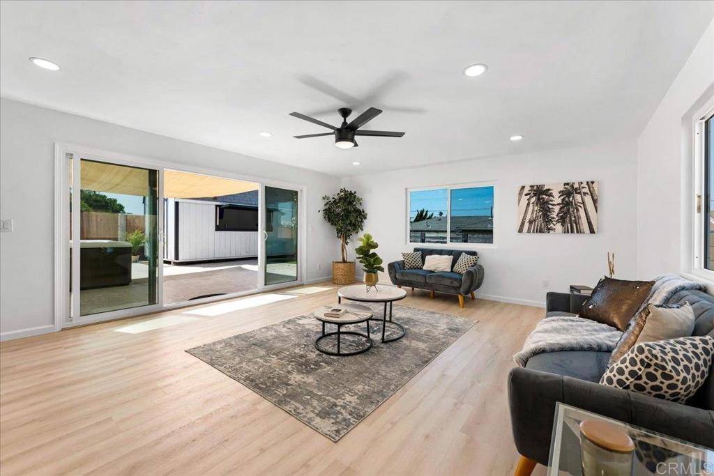 826 Hickory CT Imperial Beach, CA 91932