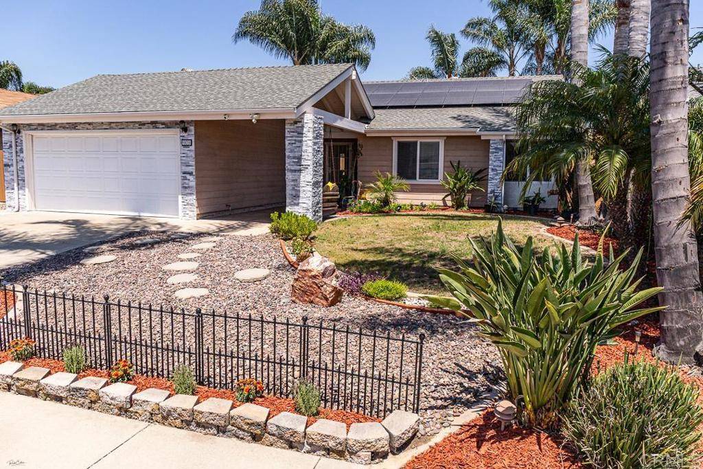 Santee, CA 92071,9535 Amster DR