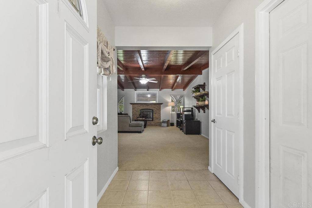 Lakeside, CA 92040,10716 Oak Creek Dr