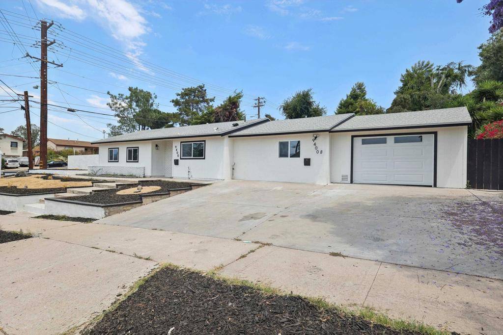 Santee, CA 92071,9400 Galston DR