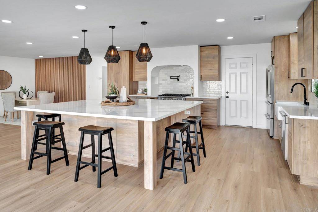 Chula Vista, CA 91913,1676 Ithaca St
