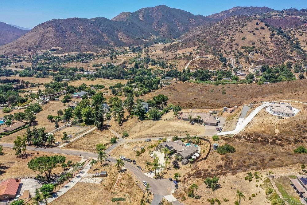 El Cajon, CA 92019,1804 Vista De La Montana