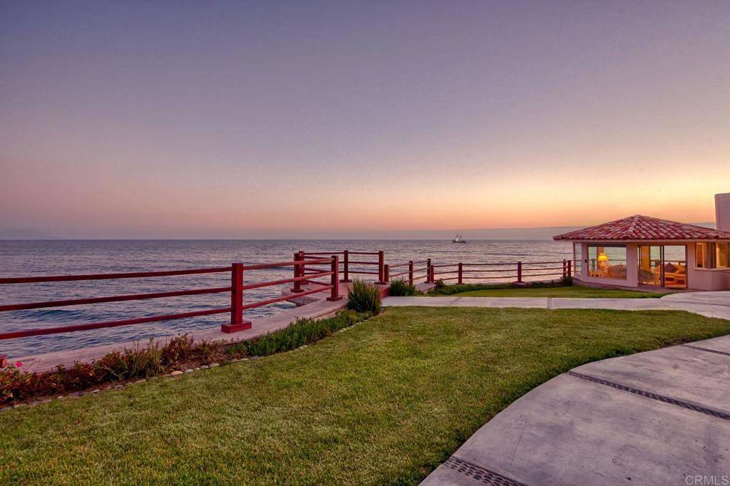Outside Area (outside Ca), CA 22800,103 km Tijuana-Ensenada Transp. Highway