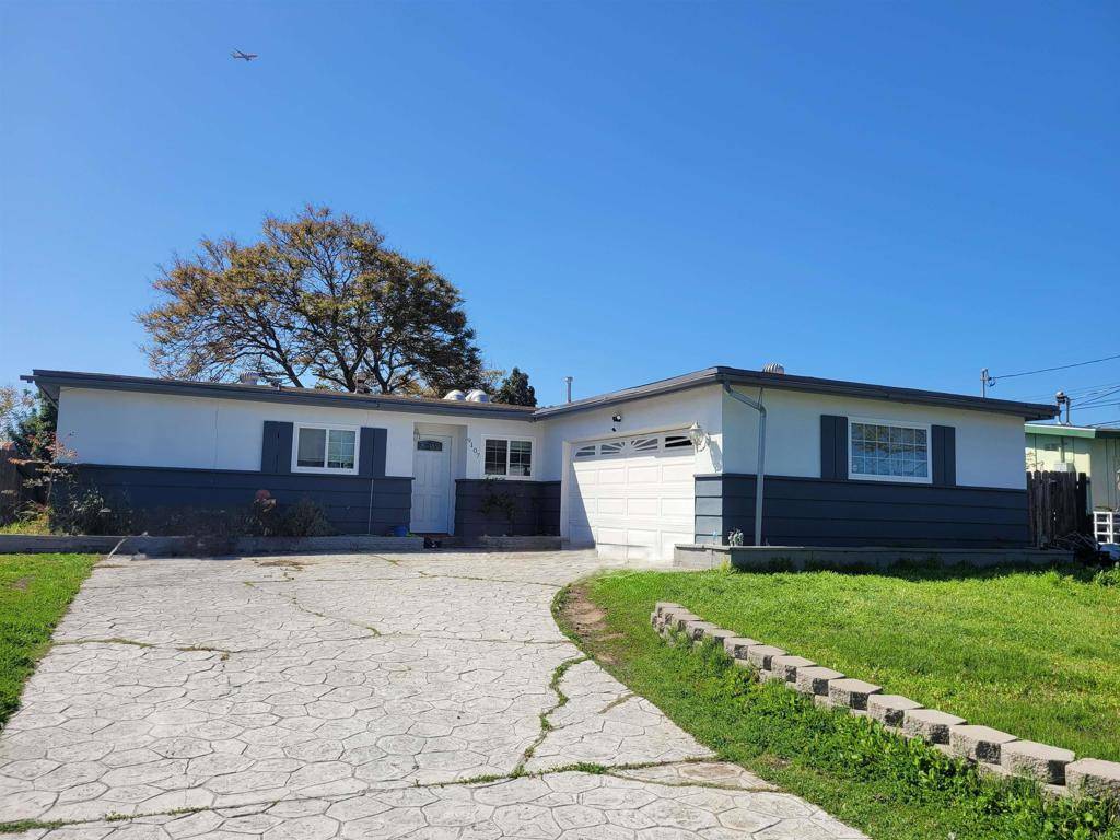Spring Valley, CA 91977,9107 Cambon St