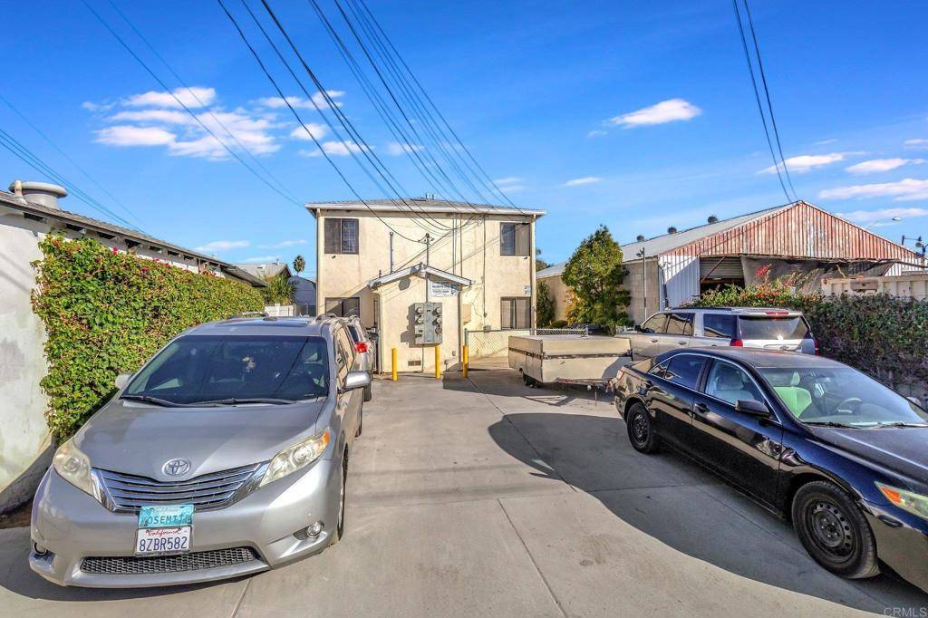 San Diego, CA 92105,3118 3124 Fairmount AVE