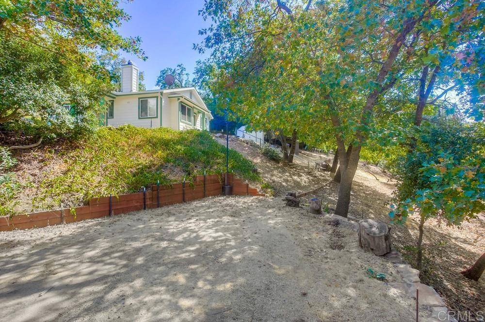 Julian, CA 92036,829 Hillside DR