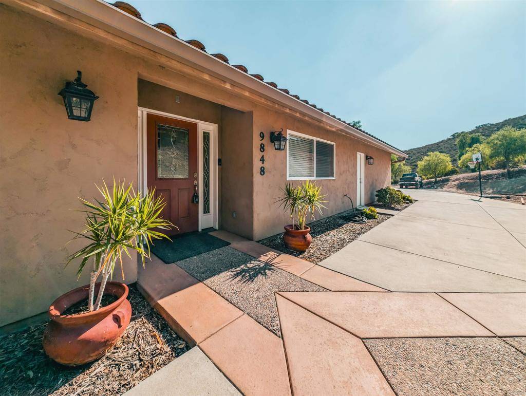 Alpine, CA 91901,9848 50 Vista Viejas