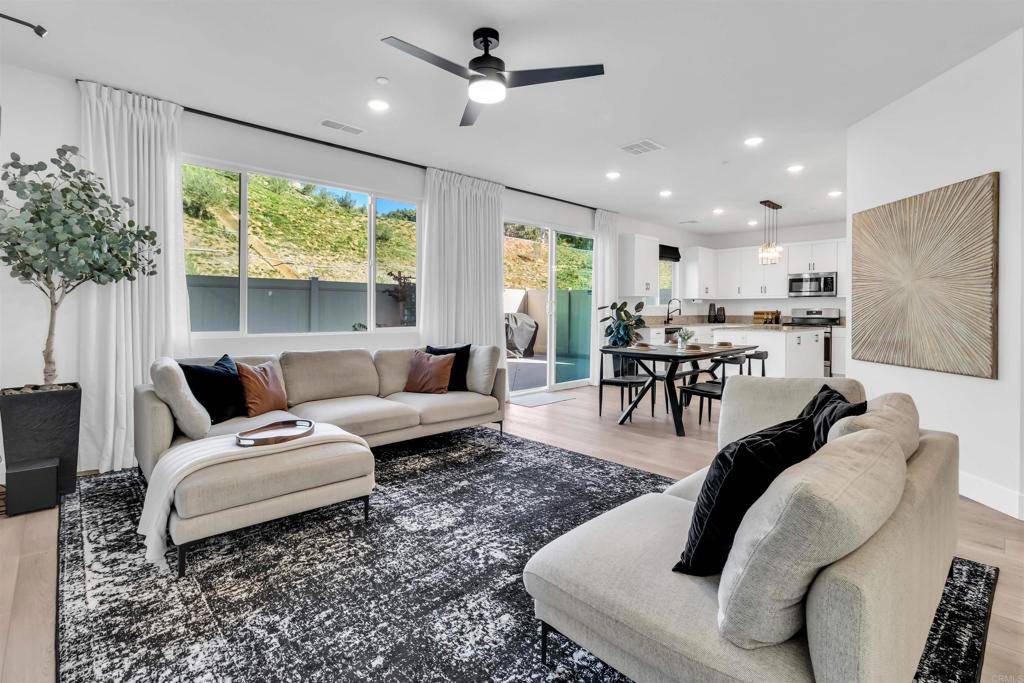 272 Hass LN Fallbrook, CA 92028