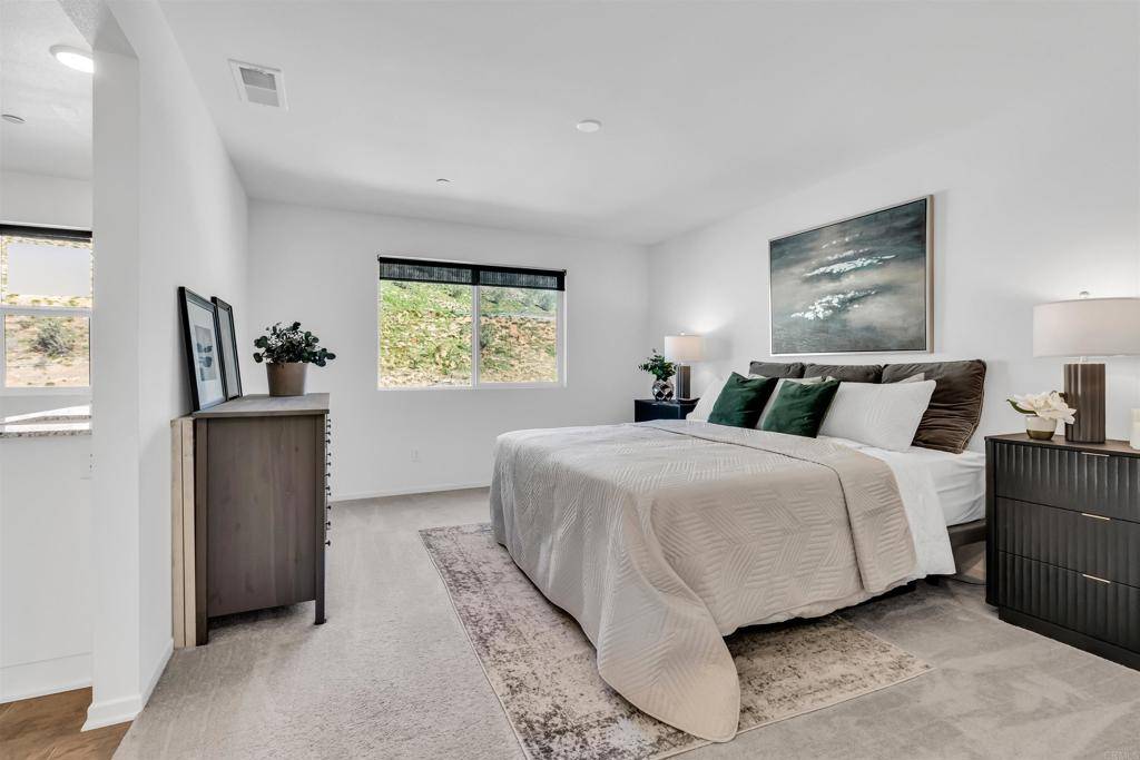 272 Hass LN Fallbrook, CA 92028