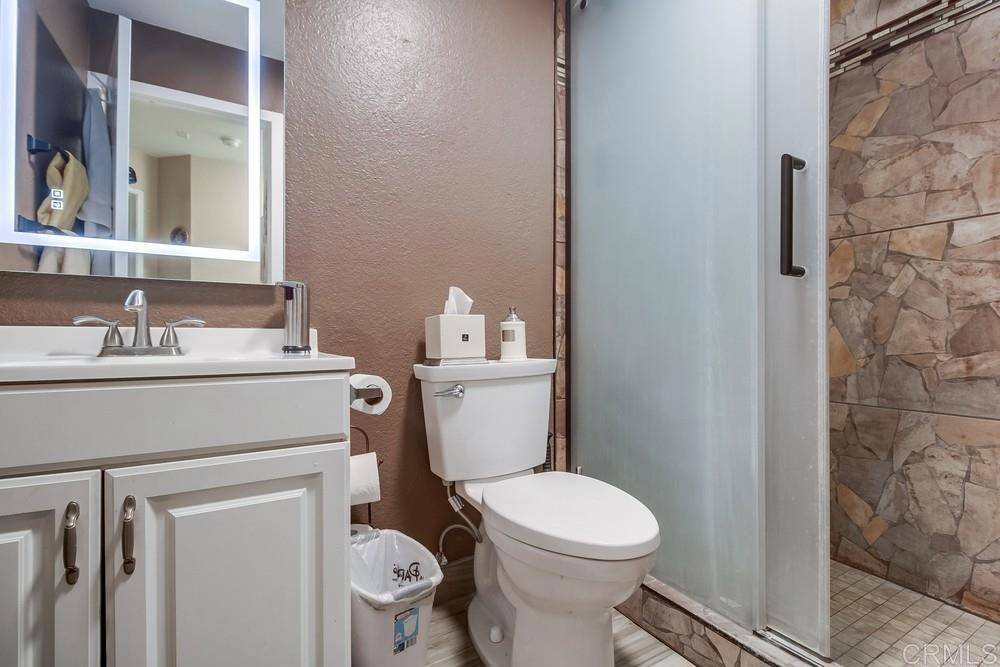 Lakeside, CA 92040,12616 Lakeshore DR #1