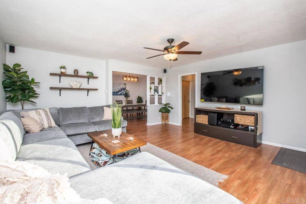 San Diego, CA 92115,4525 Seminole Dr