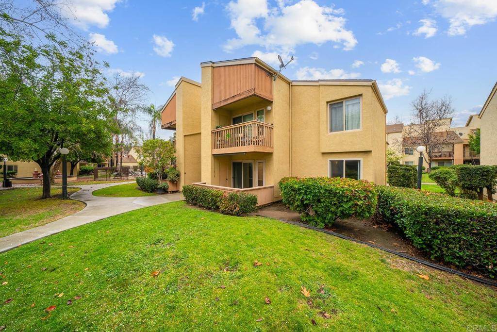 San Diego, CA 92108,5910 RANCHO MISSION RD #37