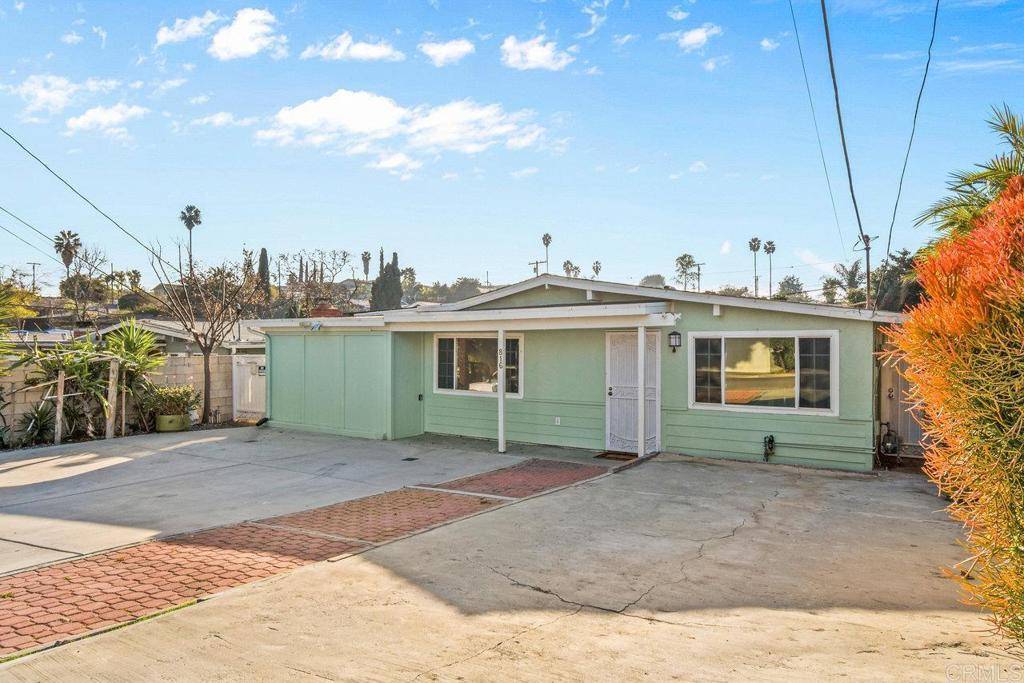 Spring Valley, CA 91977,816 Pecos ST