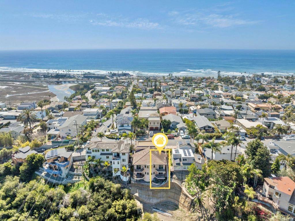 Cardiff By The Sea, CA 92007,2483 Oxford Avenue
