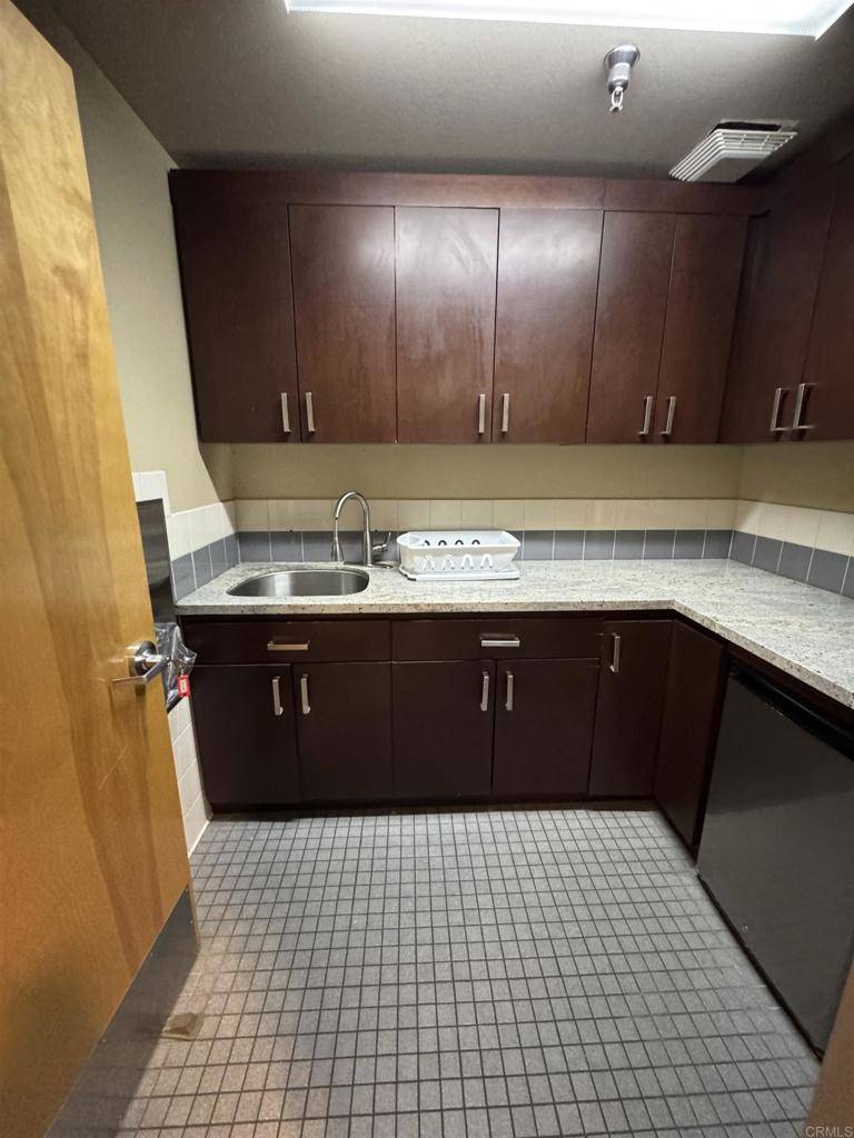 Chula Vista, CA 91914,853 Anchorage PL