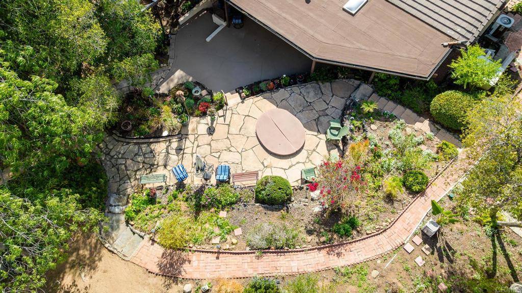 El Cajon, CA 92020,1438 Merritt DR