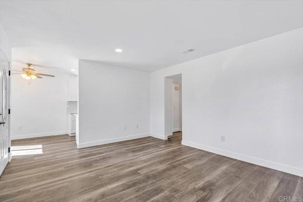 Oceanside, CA 92057,4640 Calle Del Palo