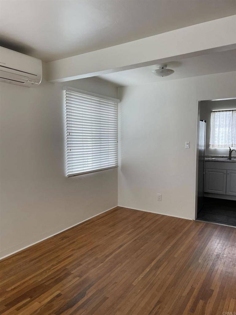 San Diego, CA 92111,7136 38 Hyatt ST