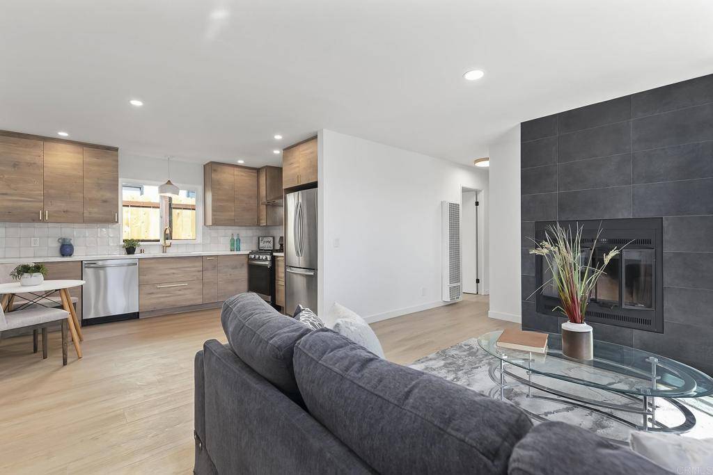 Spring Valley, CA 91977,1307 Coronado Ave