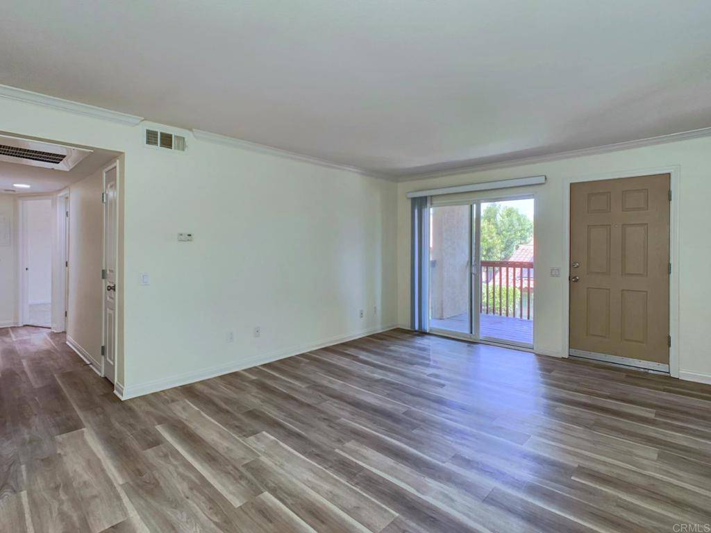 El Cajon, CA 92020,190 Chambers ST #18