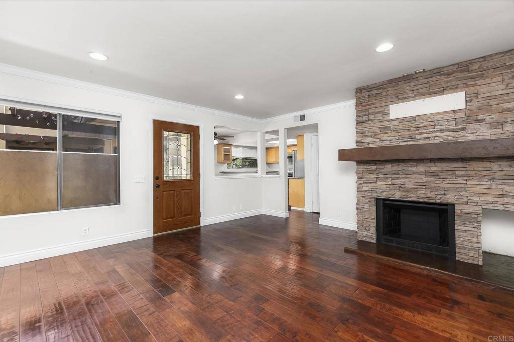 Alpine, CA 91901,2126 ALPINE GLEN PL