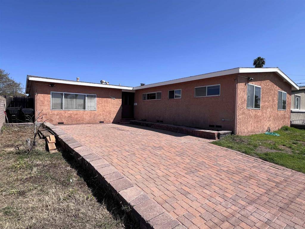 San Diego, CA 92123,8868 Gowdy AVE