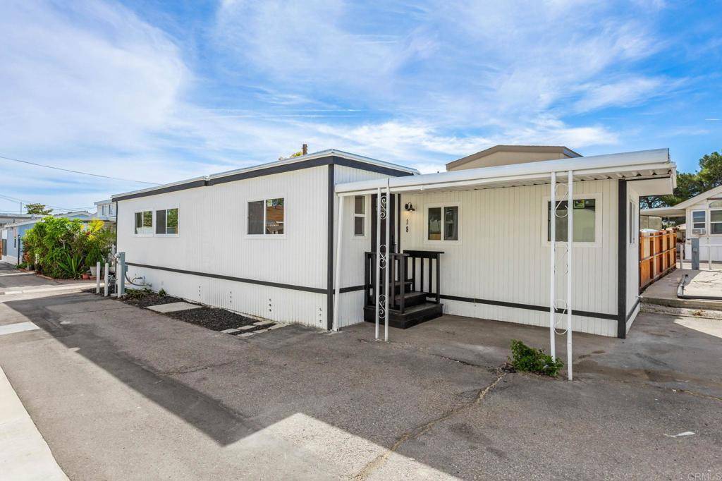 La Mesa, CA 91942,7495 Oakland RD #18