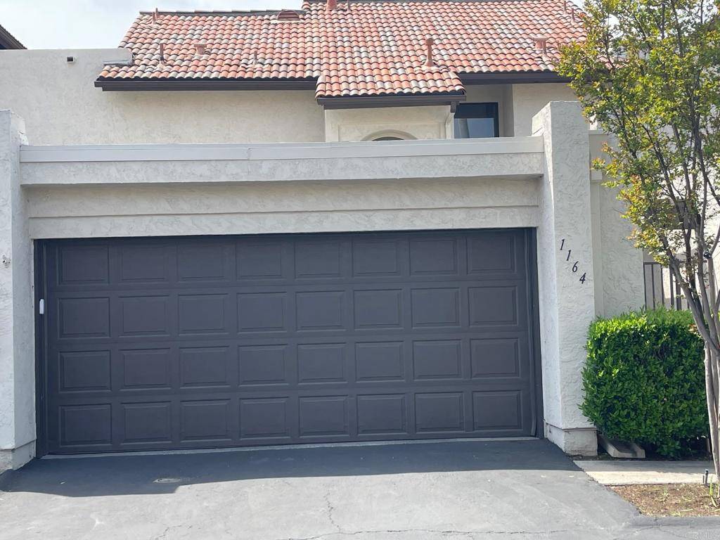 El Cajon, CA 92019,1164 Via Loma Vista