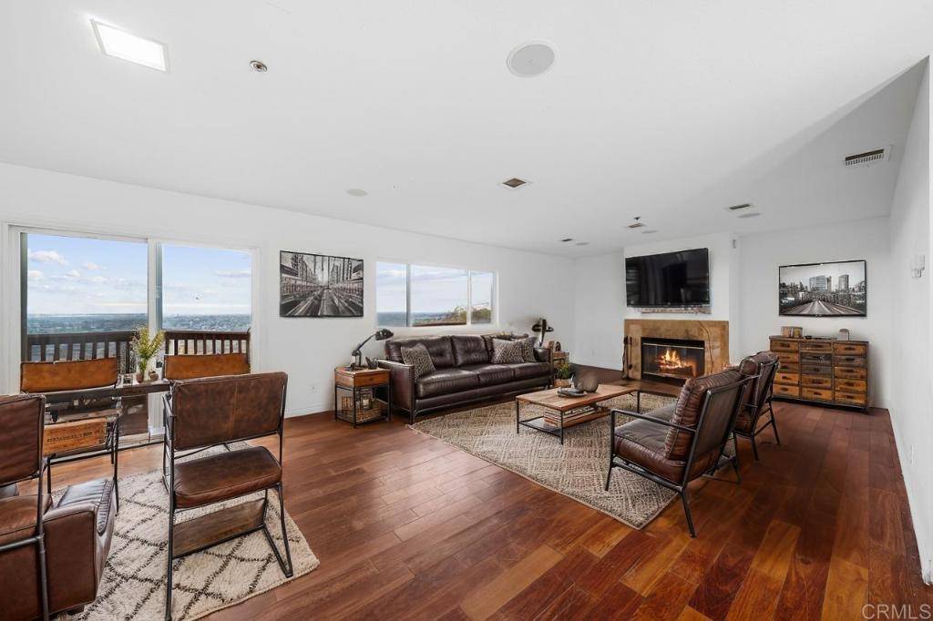 Spring Valley, CA 91977,1619 Maria AVE
