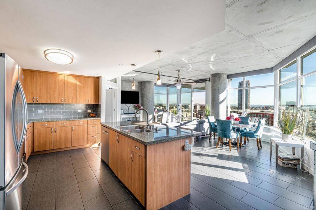 San Diego, CA 92101,1080 Park BLVD #815