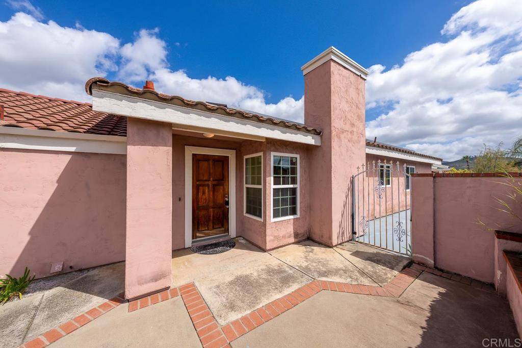 El Cajon, CA 92019,11945 Via Hacienda