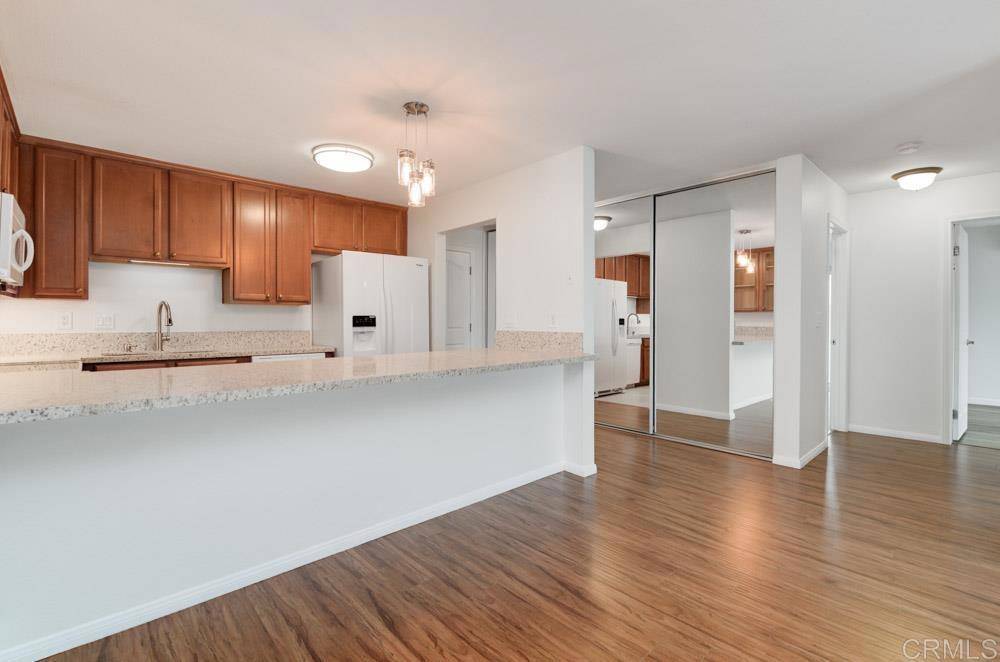 San Diego, CA 92116,3030 Suncrest DR #406