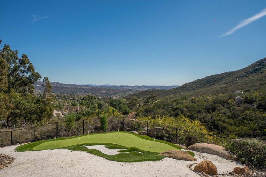Poway, CA 92064,13495 Del Poniente RD