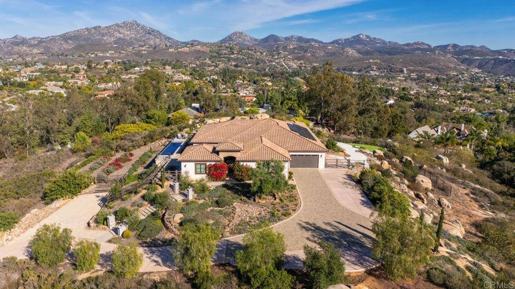 Poway, CA 92064,13495 Del Poniente RD
