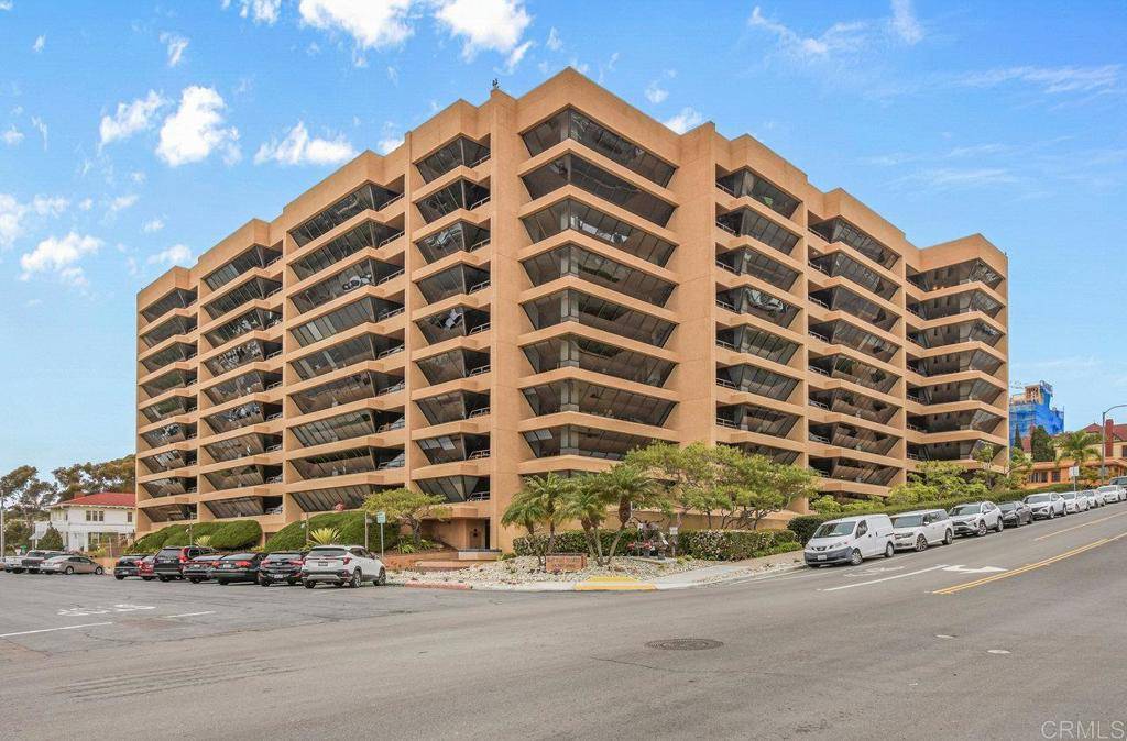 San Diego, CA 92101,230 W Laurel ST #506